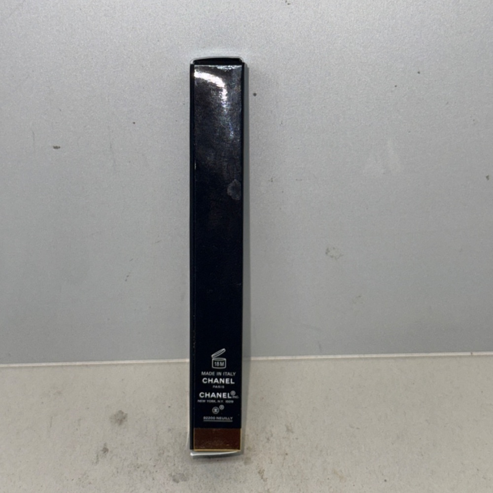 CHANEL Jumbo Longer Matte Lip Crayon - 267 IMPULSION - Picture 5 of 8
